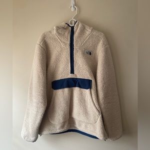 North Face Sherpa Jacket size L